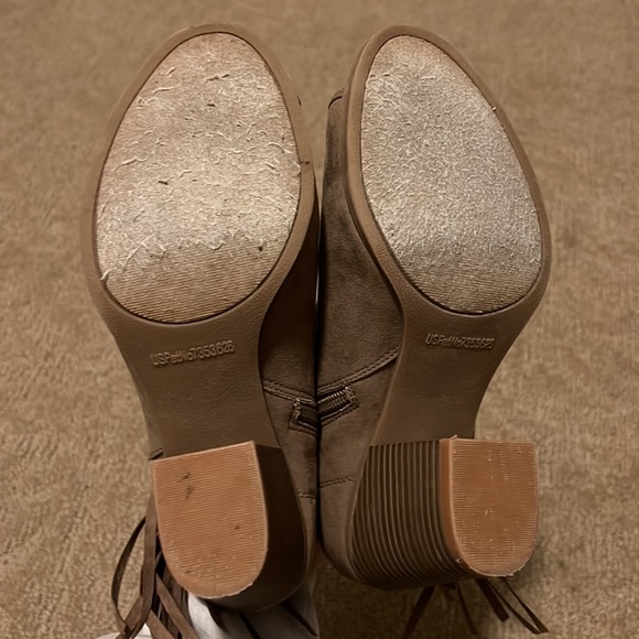 Tan Tassel Open Toe Bootie - Picture 7 of 7